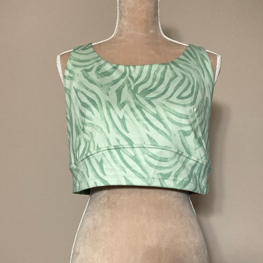 Xersion Green Sports Bra / Fitted Tank Top